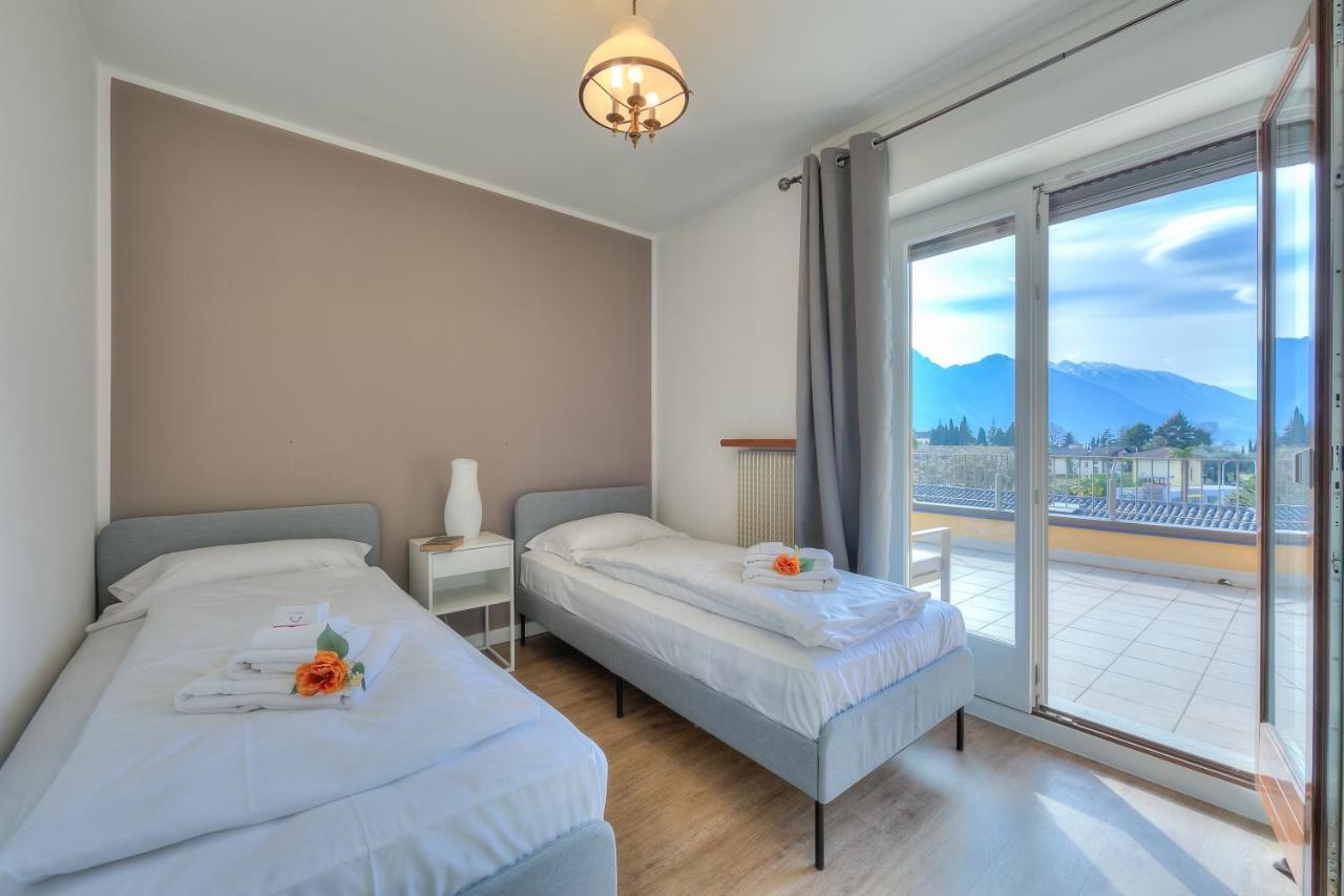 Antares150M From The Lake - Happy Rentals Ρίβα ντελ Γκάρντα Εξωτερικό φωτογραφία